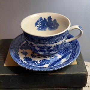 Blue Willow Vintage Blue and White Teacup and Saucer Set